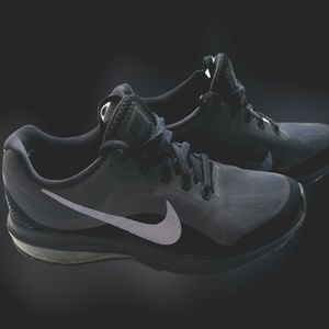 Nike Air Max Dynasty black Running Shoes